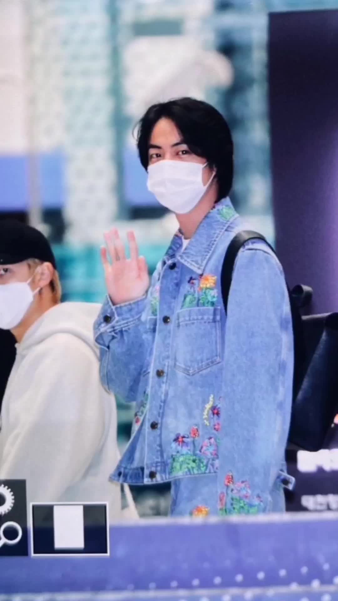 @kimseokjinny 💟