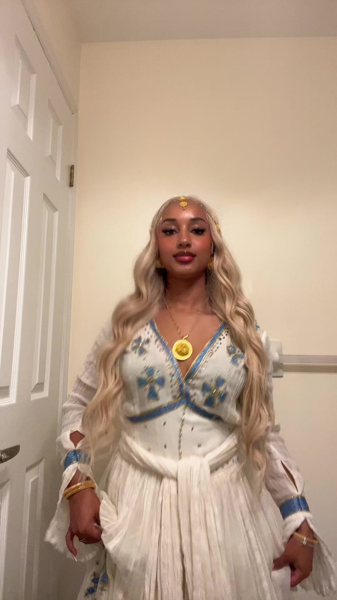 @Minaahxo