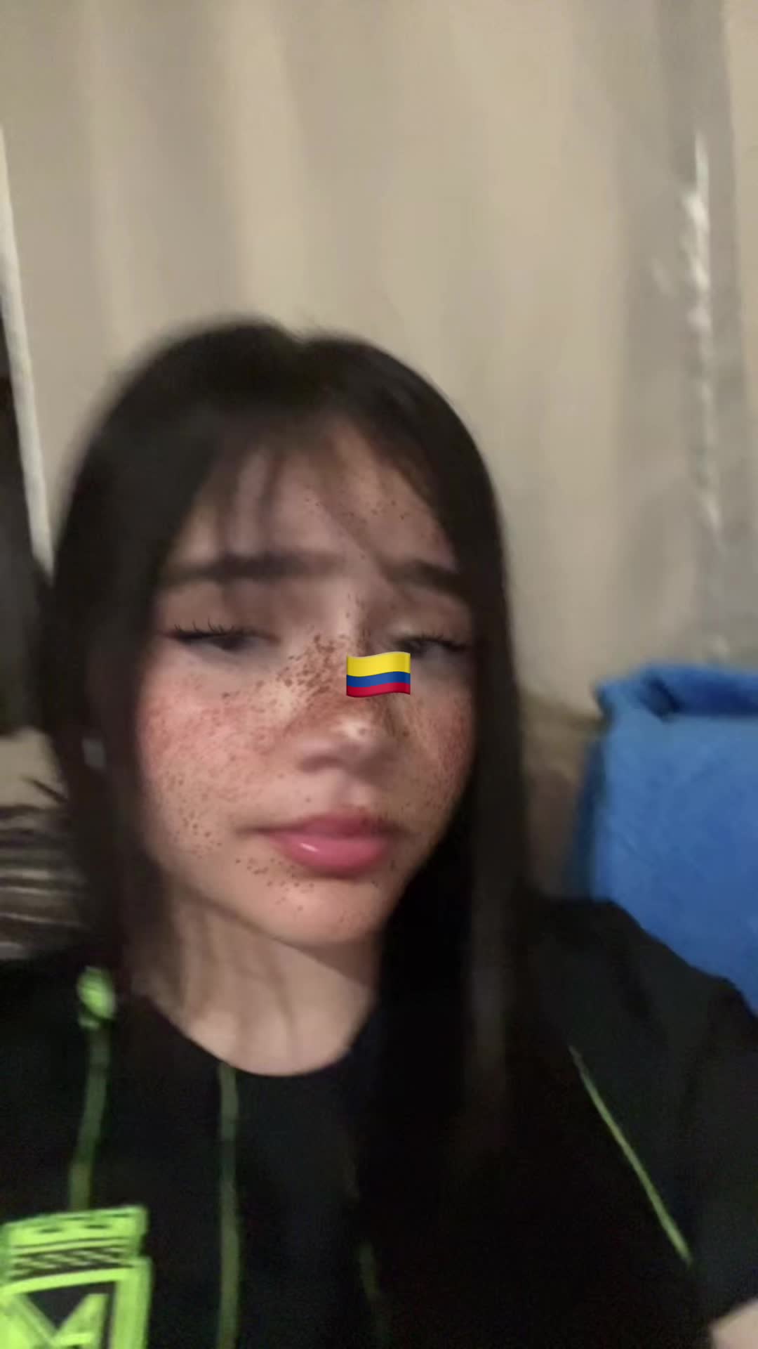 @Juli 🇨🇴