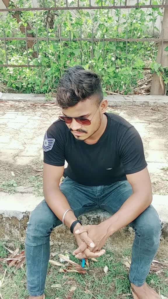 @Yogesh Yadav 💫