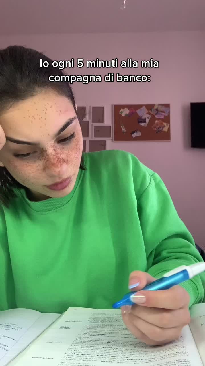 @Adelepzz