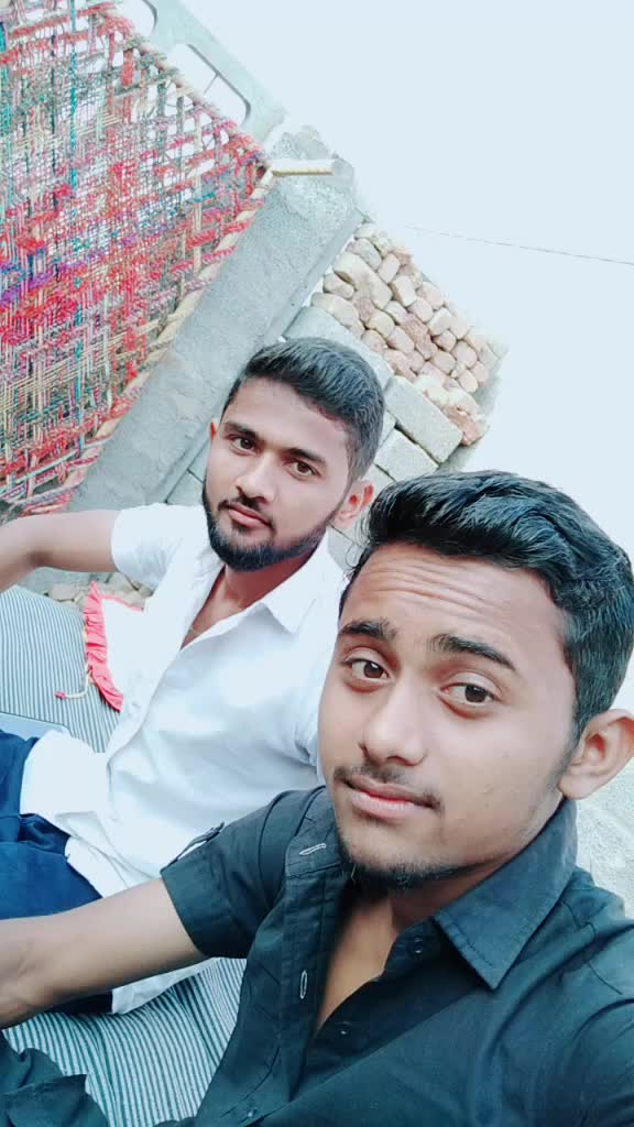 @B R.SOHLA