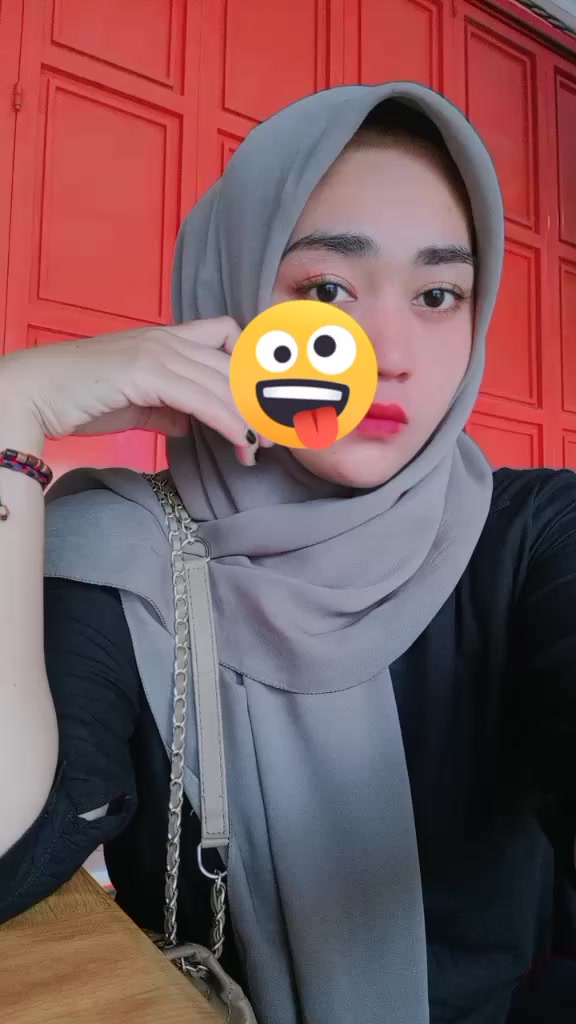 @liyaanie