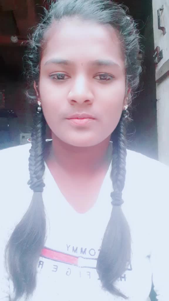 @smile Queen 👸👸👸👸