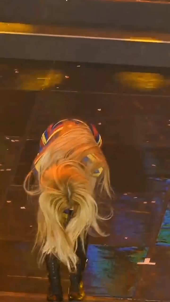 @Sophia