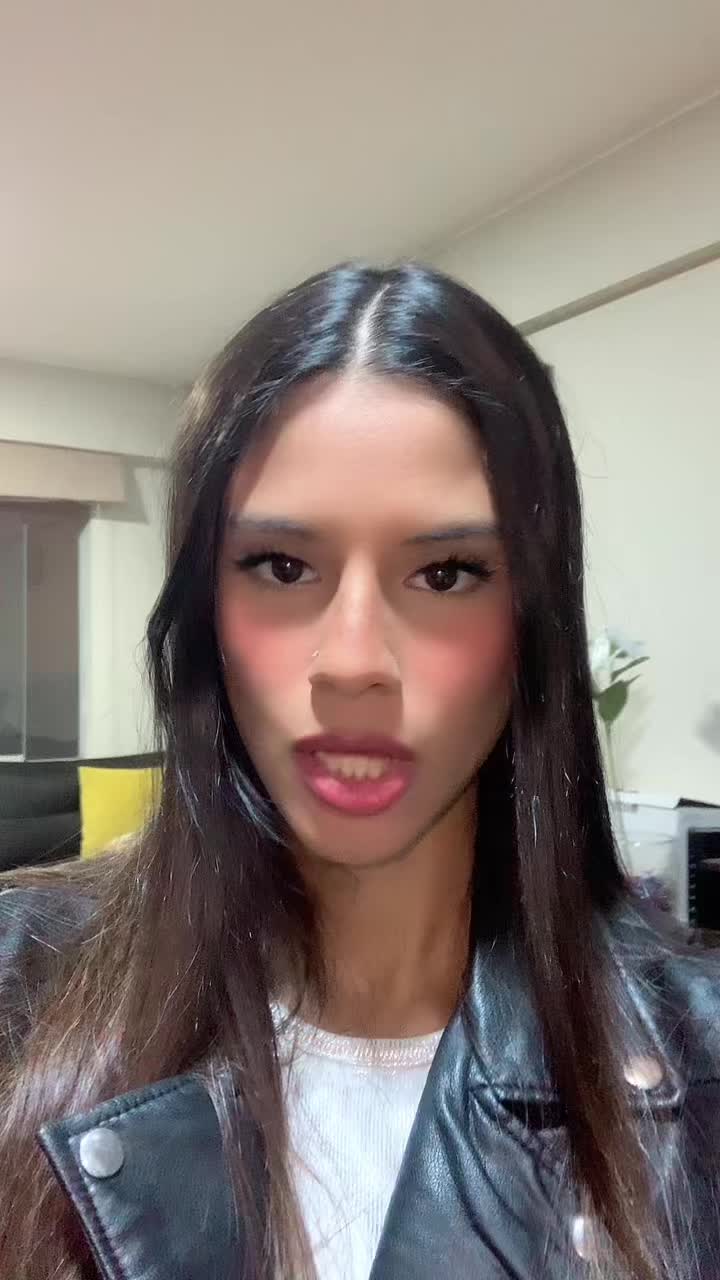 @arii_rojas