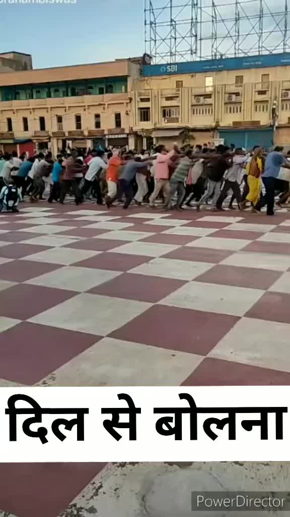 @HR 20 WALA BAAZ 🦅
