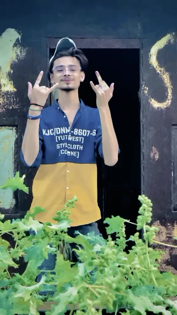 @HASSNAIN SHEIKH🔥🥀😉