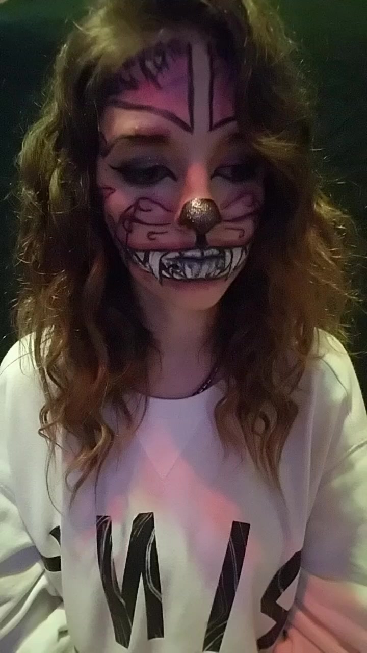 @the.darkest.unicorn