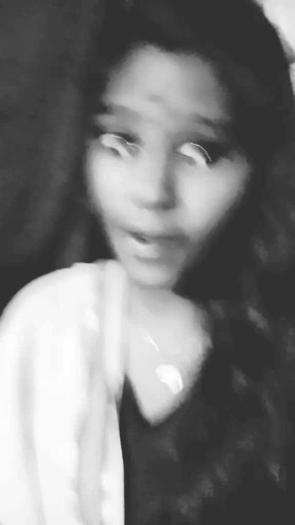 @BHUVi💕