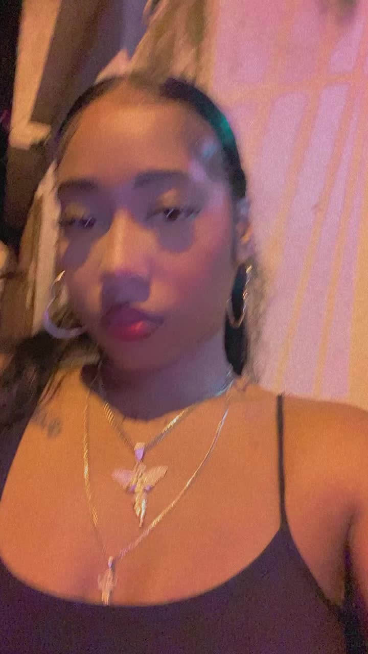 @Britnie Benitez🦋