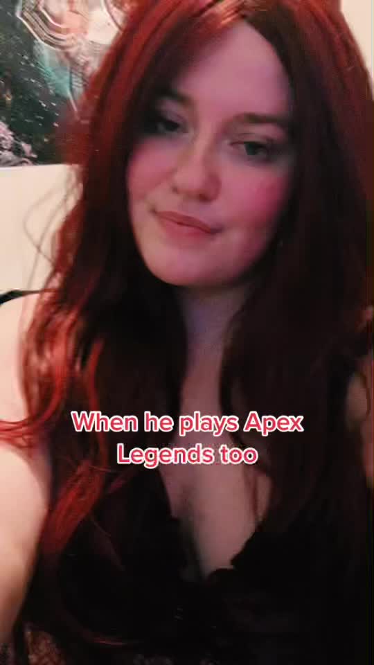 @curvyxo
