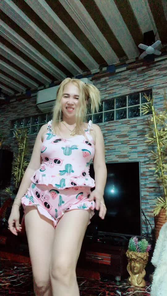 @Zazenewhitetouch🥰