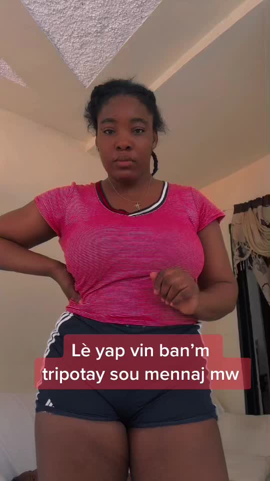 @Älïäh la femme d’affaires