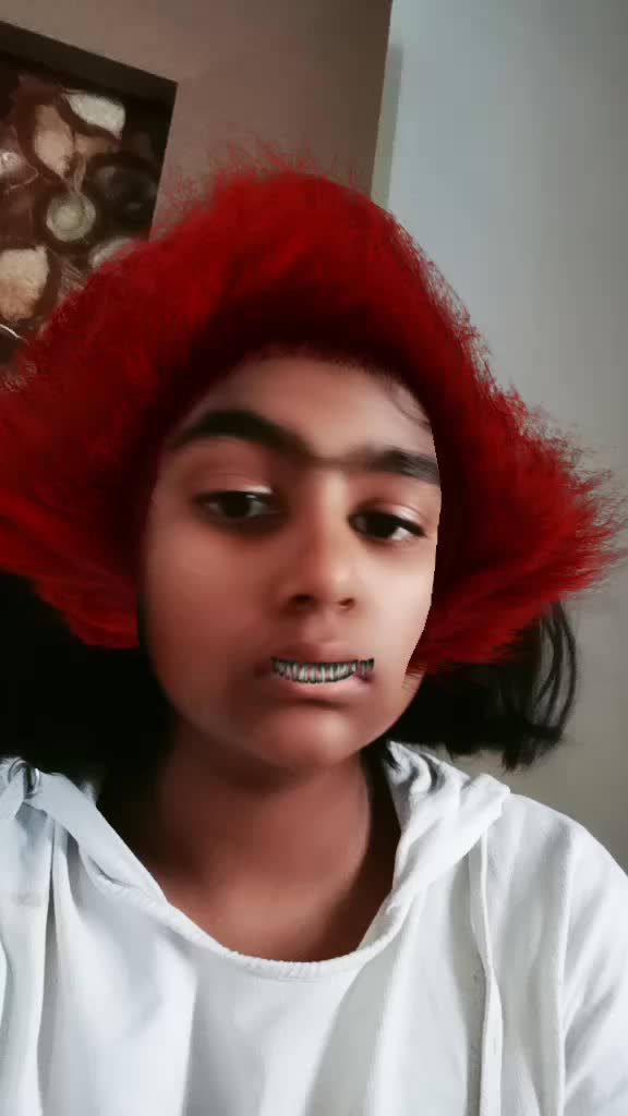 @Sriya✌🏻