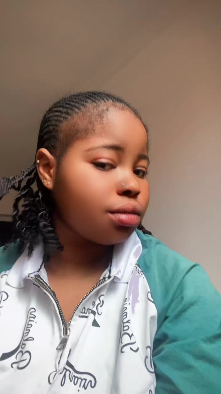 @Toyin👻