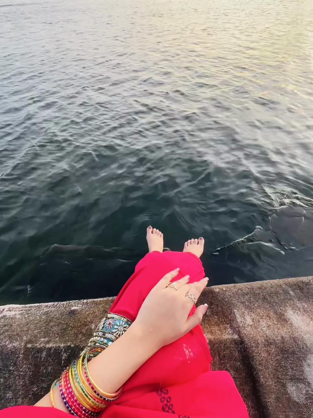@Trinaaa_๐