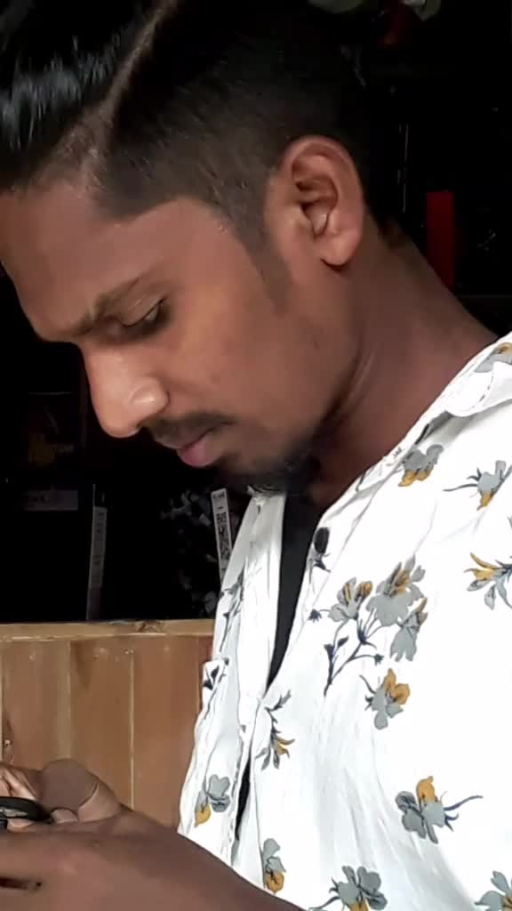 @ചേകവൻ🚩💪