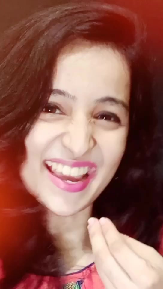 @dishu_valthaje