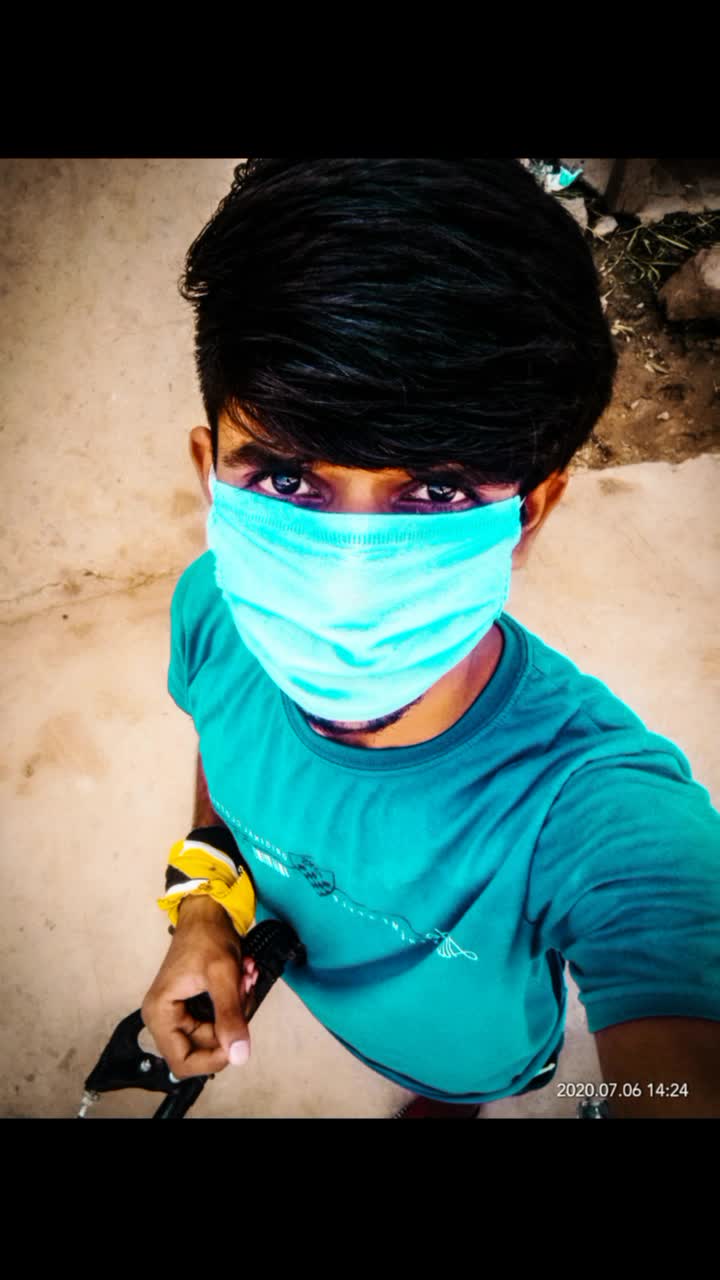 @tiwari_r 👻