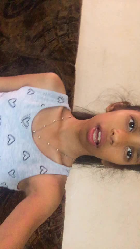 @🎀JANHAVI 🎀