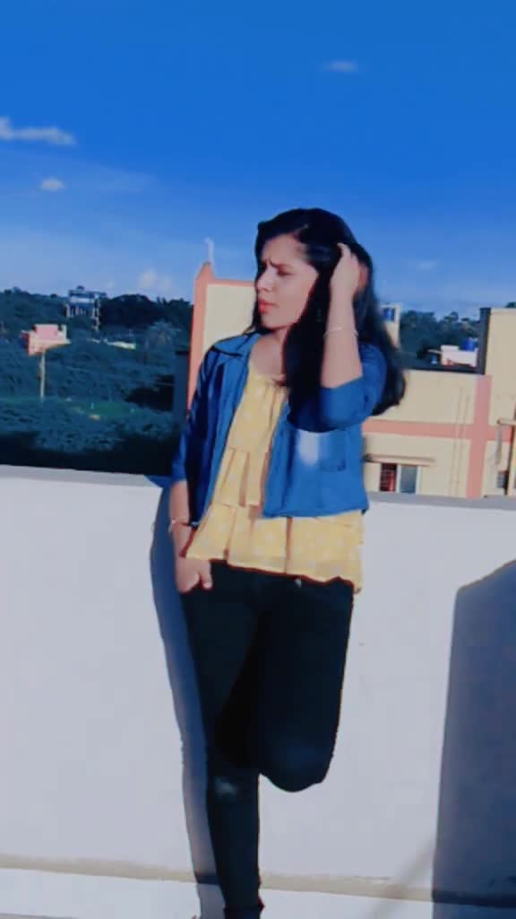 @👭 Preethi💖Pavi👭