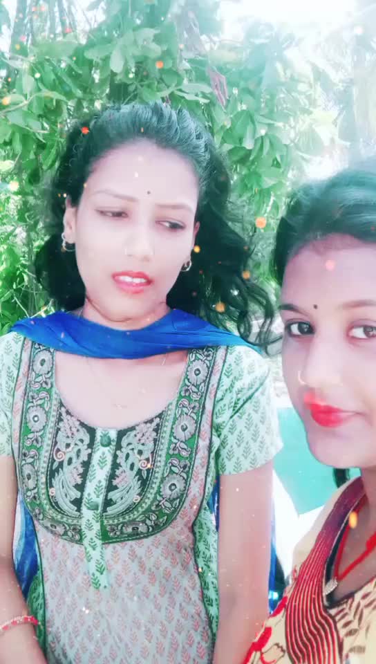 @selfie queen roja🤳