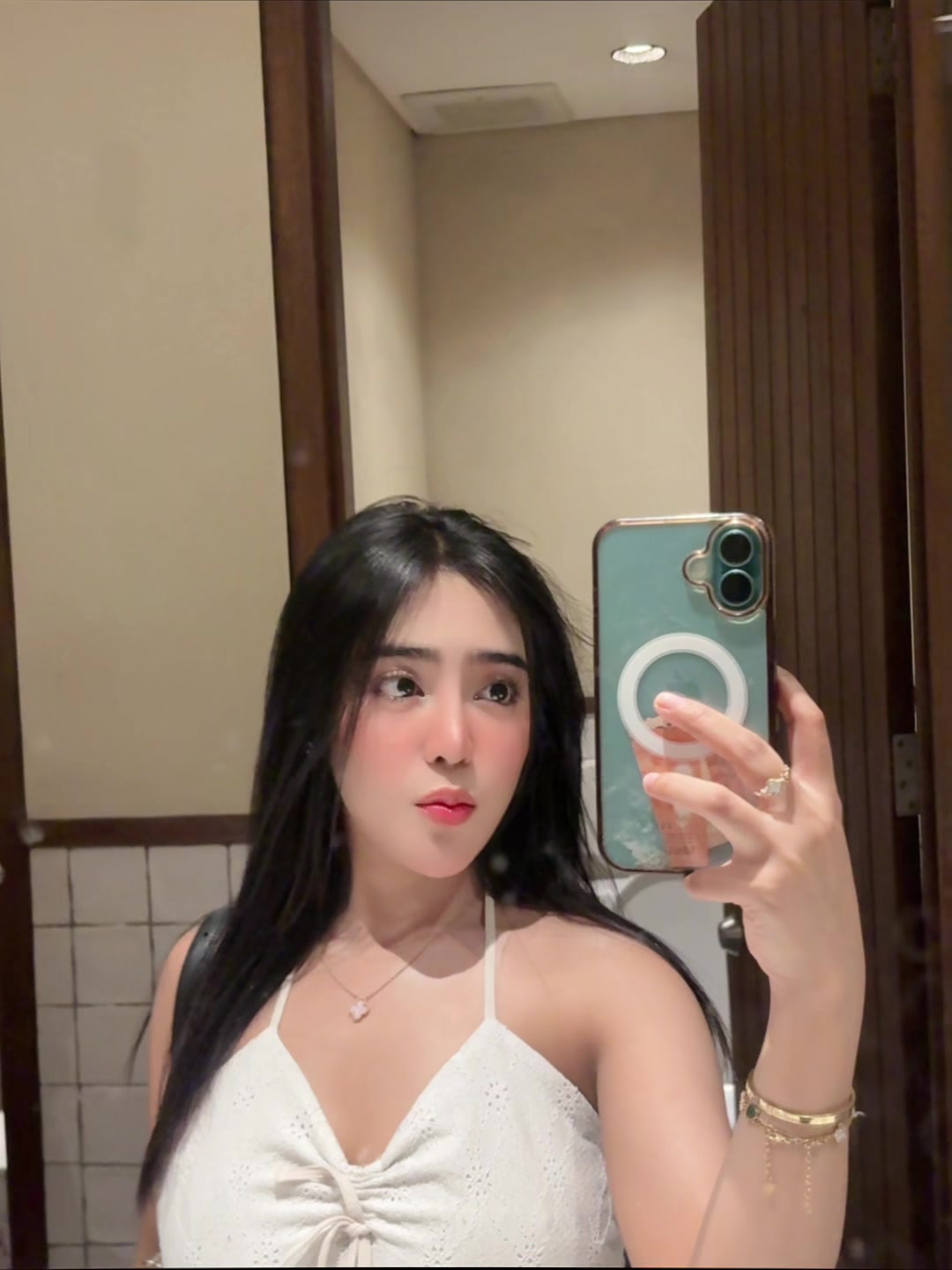 @putnabb