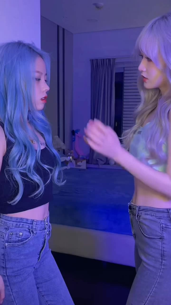 @𝐙𝐡𝐚𝐧ᵏⁱʷⁱ♡︎☽︎♫︎