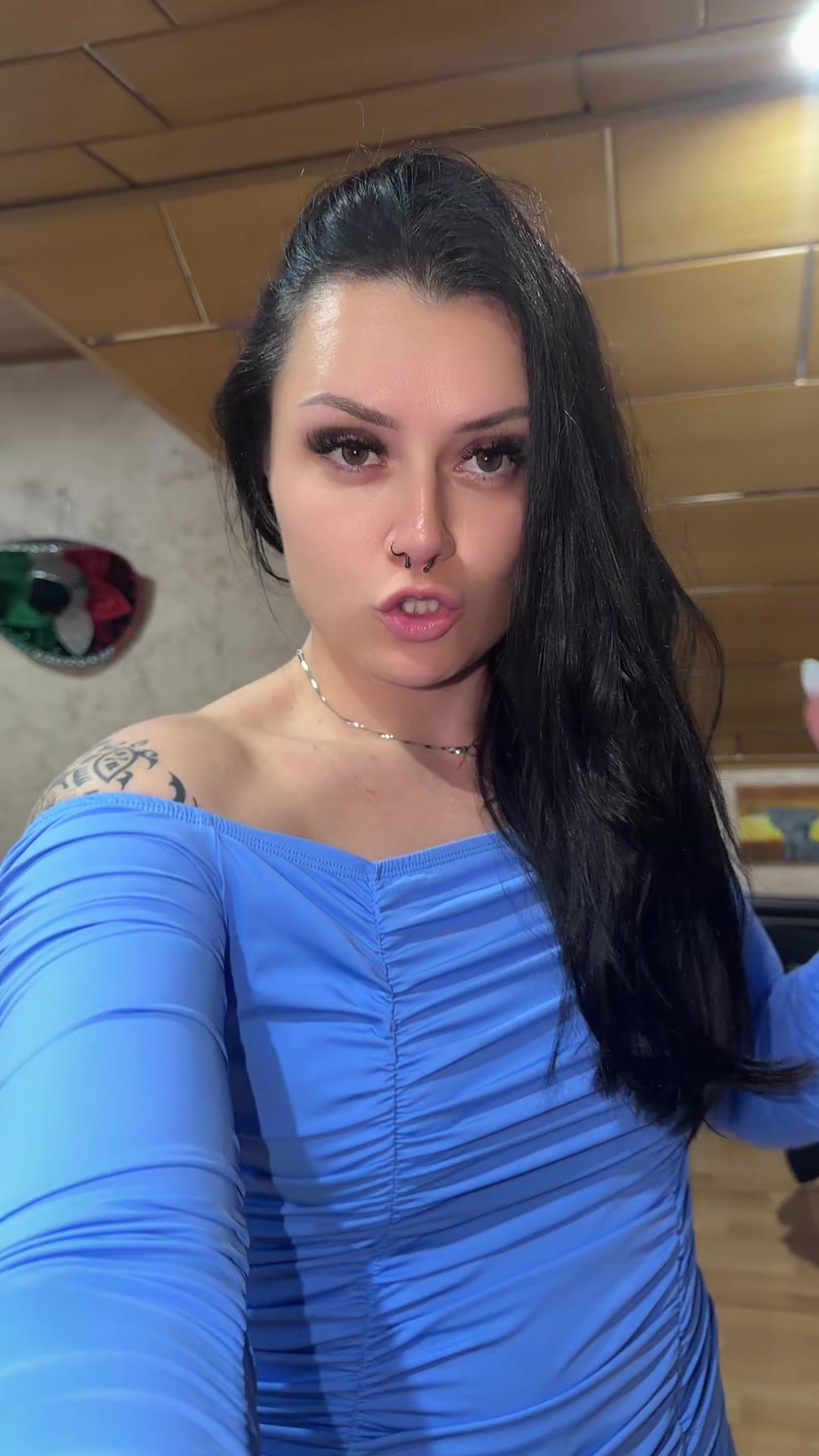 @Valentine__ 🔉