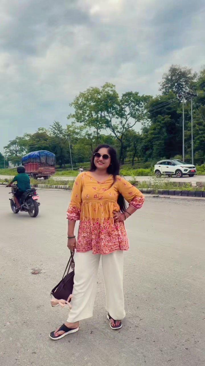 @Rambha Jha 👑