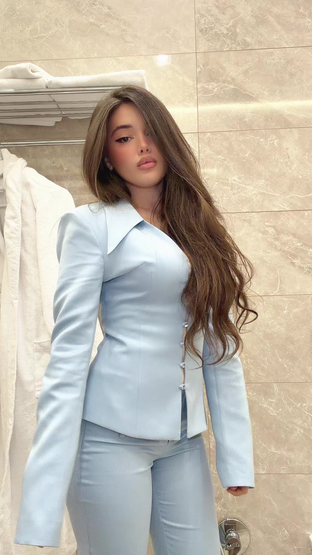 @dashakhabi