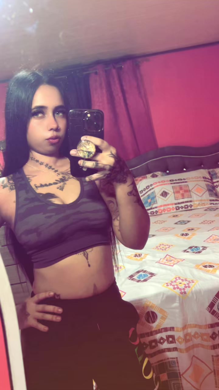 @Annabella🌸🧊🍭🍫💦