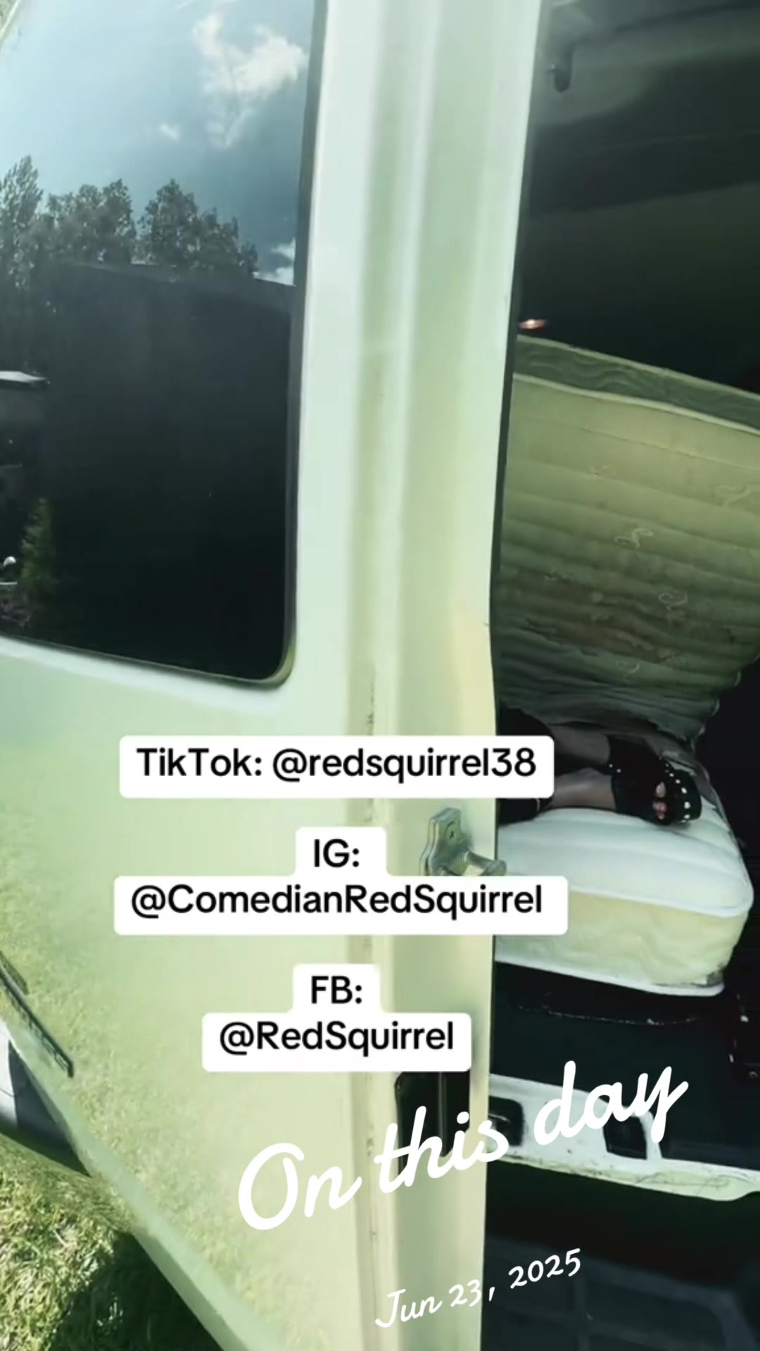 @Red Squirrel