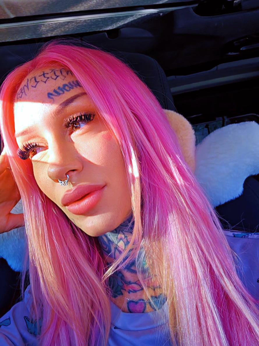 @erika