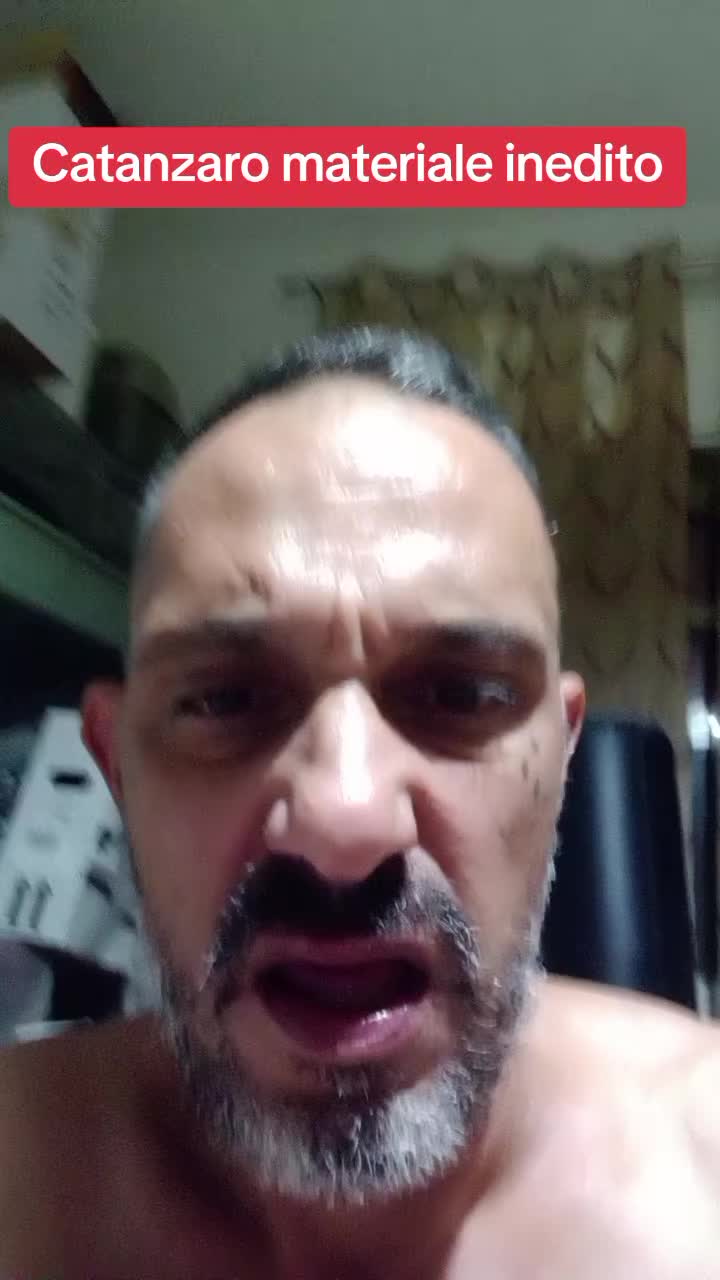 @Vitaliano Corasoniti