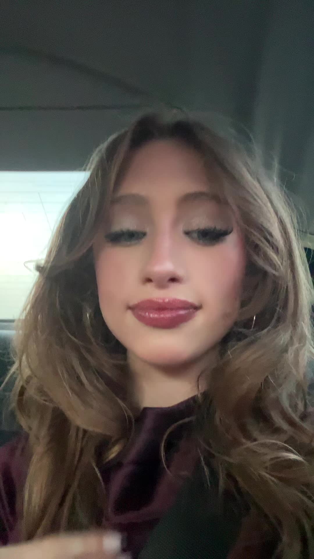 @𝐸𝓈𝓉𝒽𝑒𝓇 𝐹𝓇𝒶𝓎𝒹𝒶 🧁
