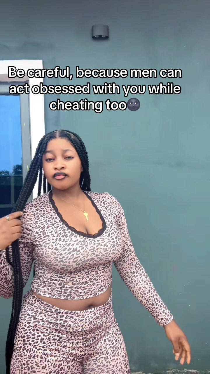 @Mirabell👅🥵