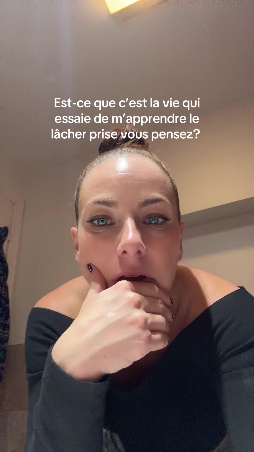 @emlevesque_