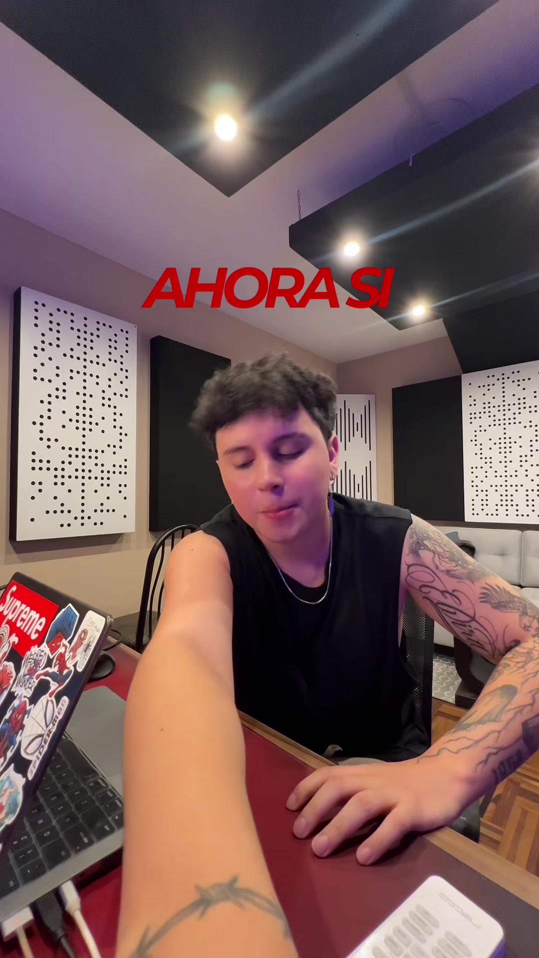 @Luxxo
