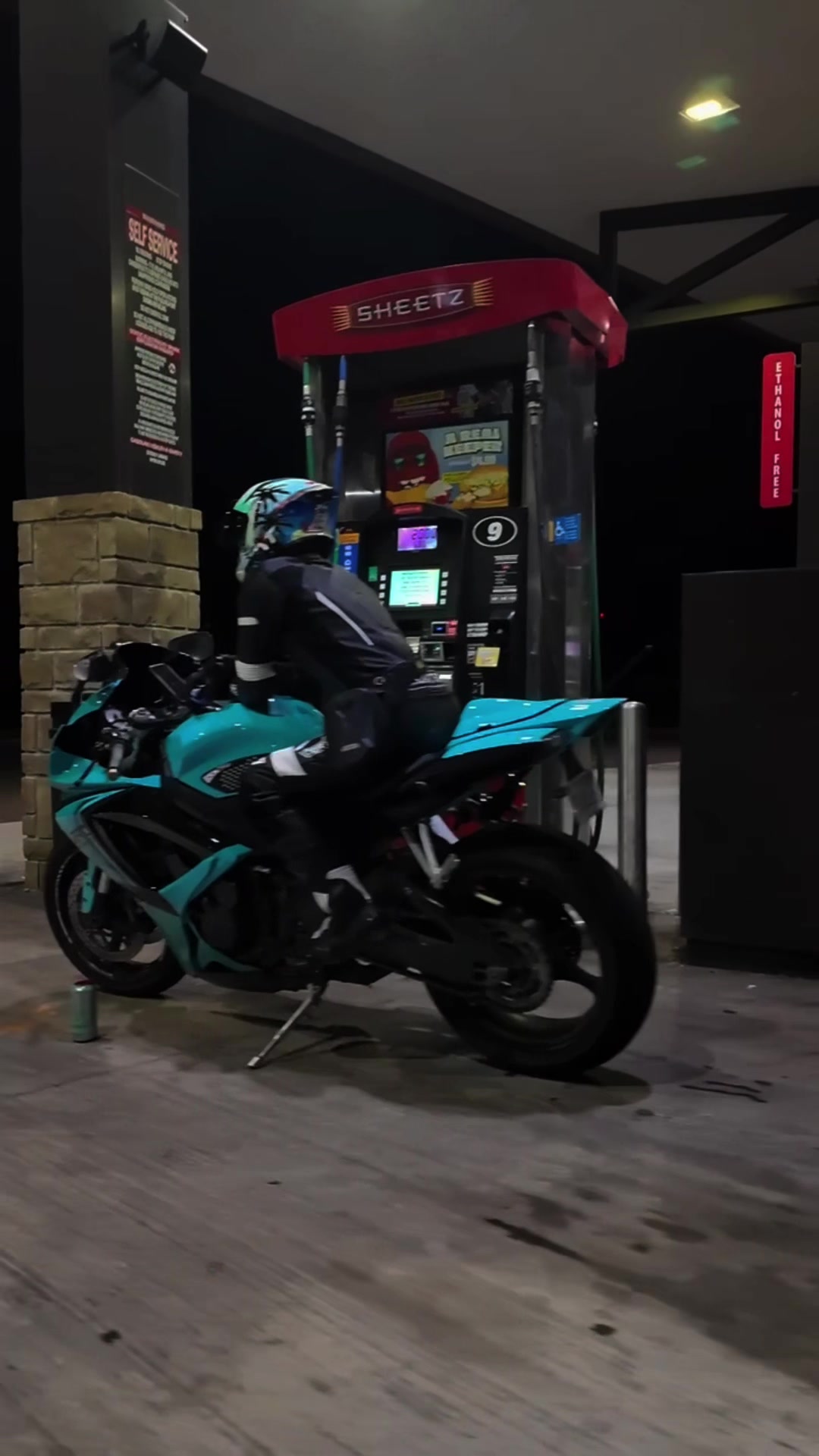 @Holygsxr&reg;️