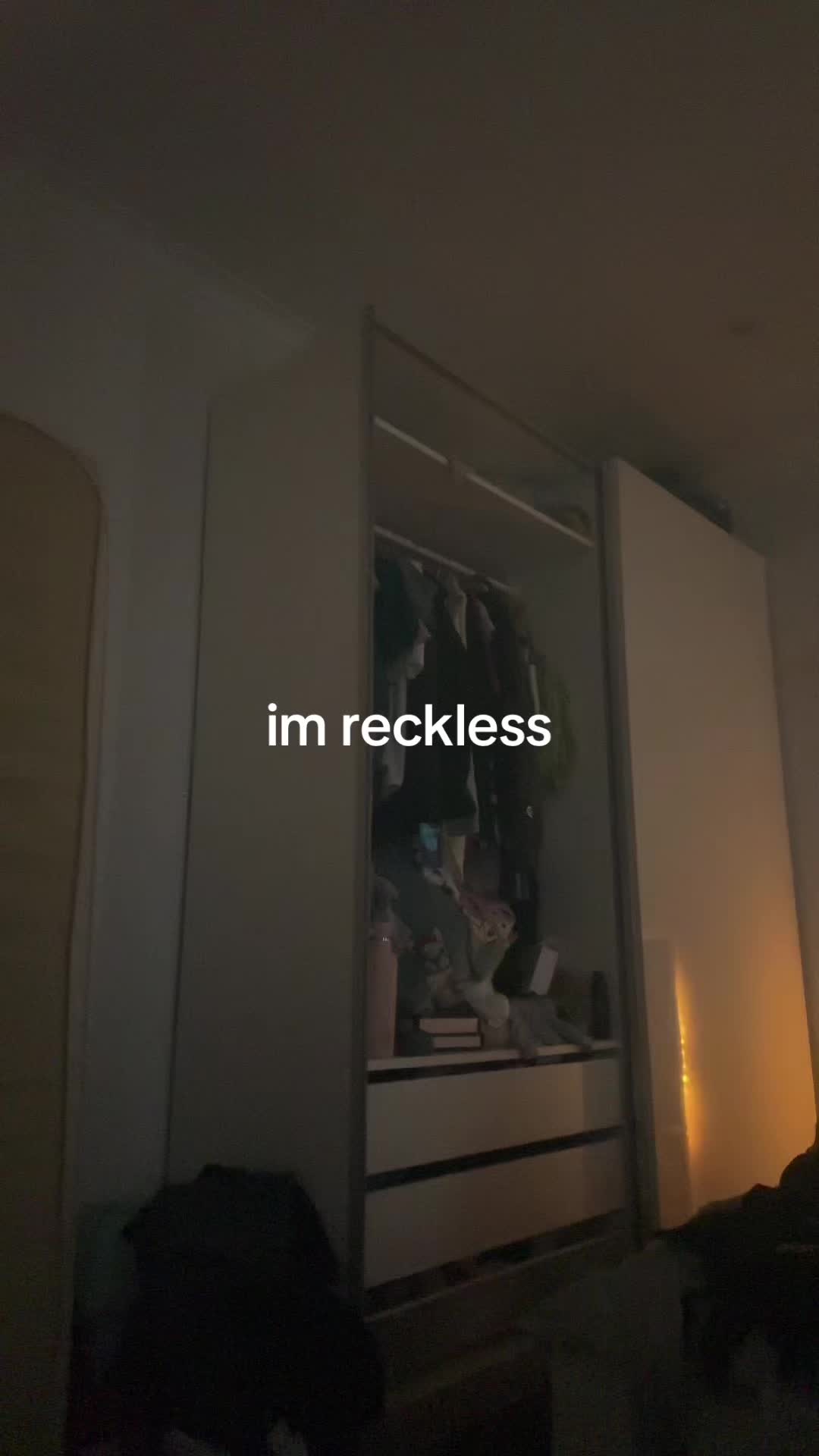 @🧞