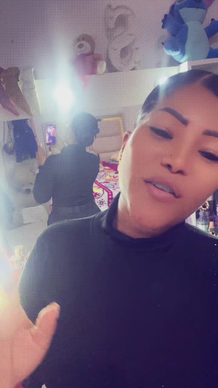 @Solange Torres🪬👑🧸