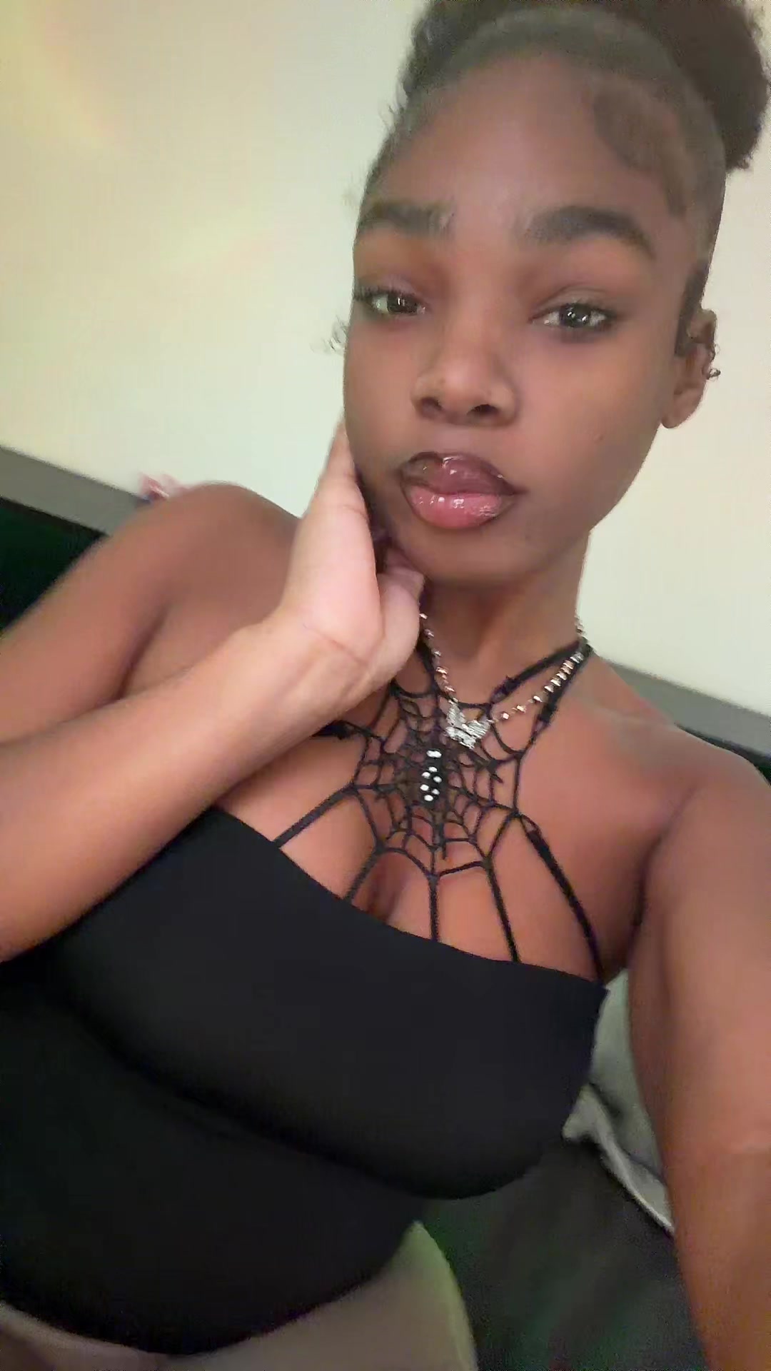 @Caziyah 😚🖤