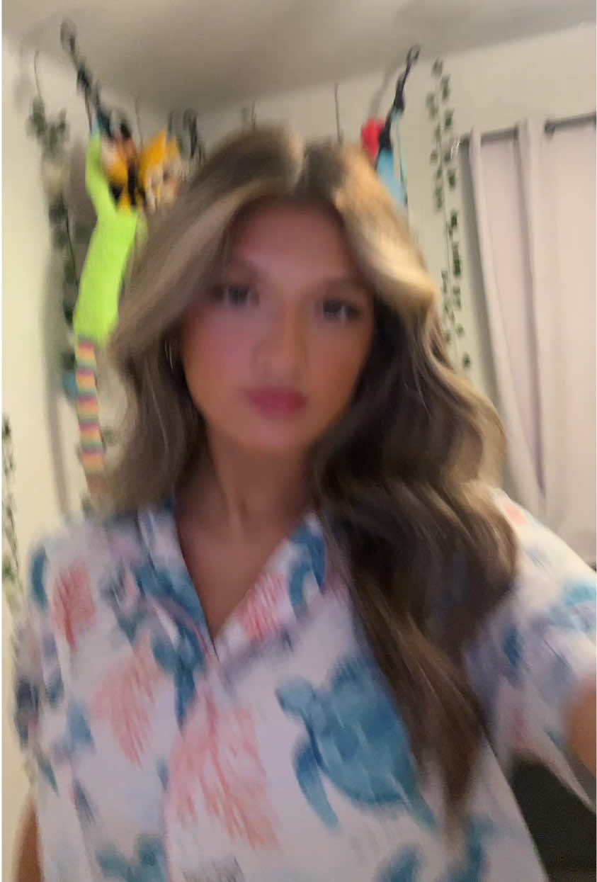 @A N G E L I N A 🐚👸😇💖🪩