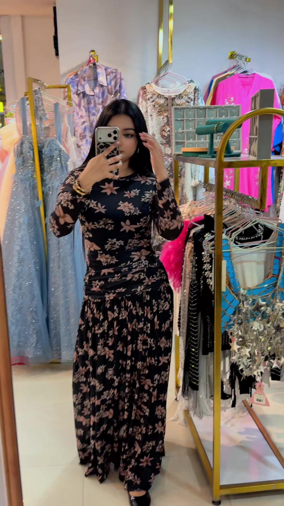 @Ummi Nureen 🦋
