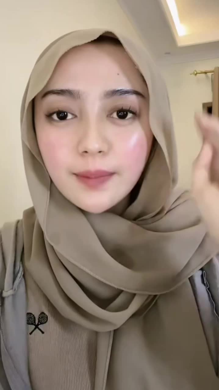 @فتاة جميلة