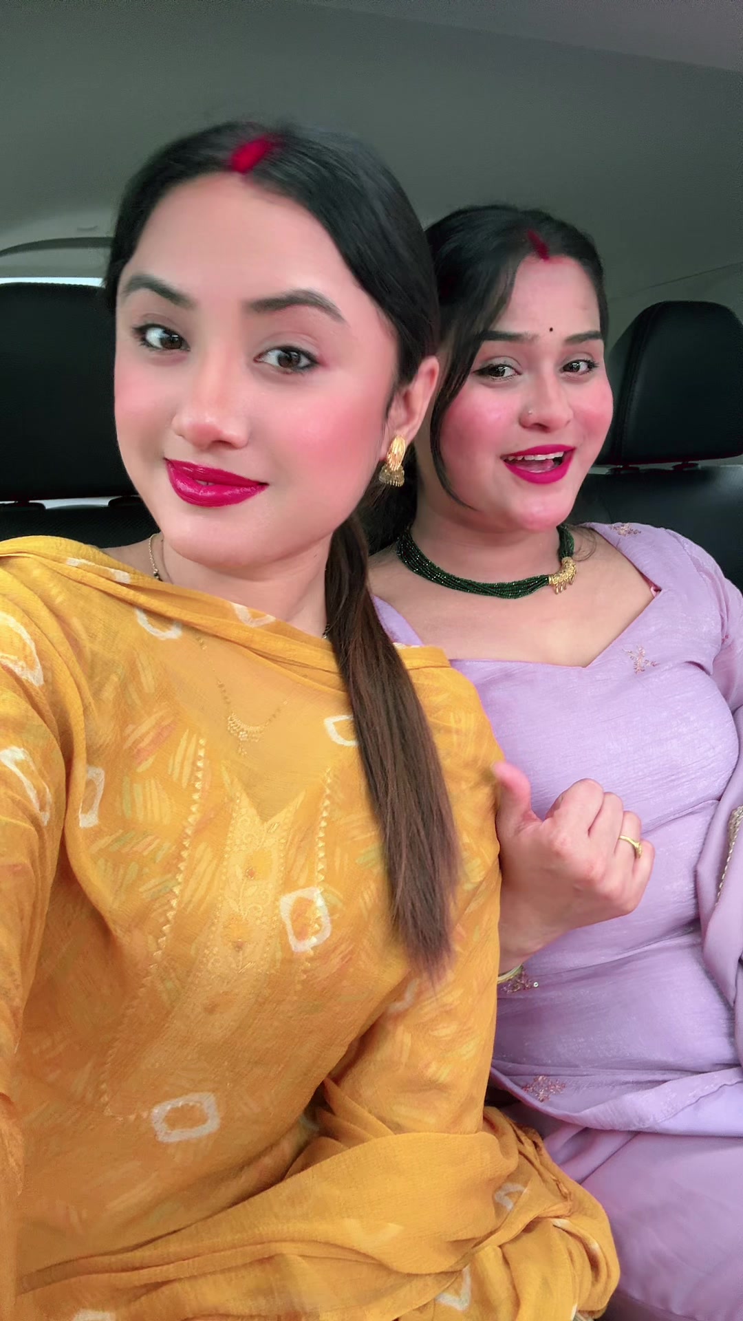 @Umesh Aarzu👩❤️👨😇🧿