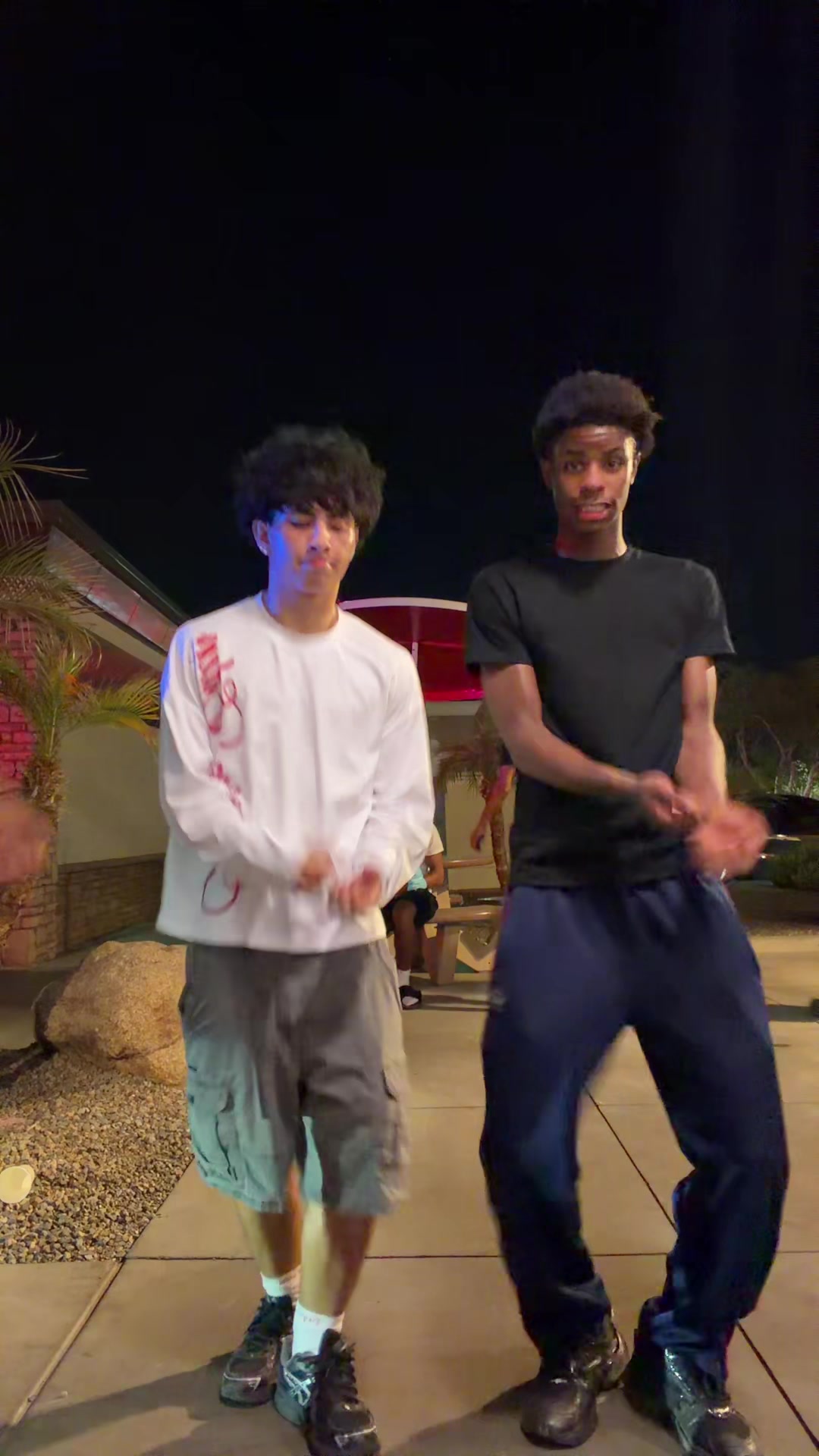 @Ant🪖