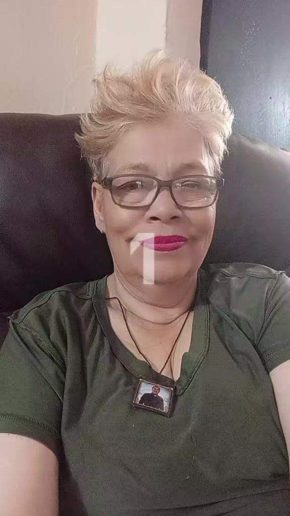 @luzber25